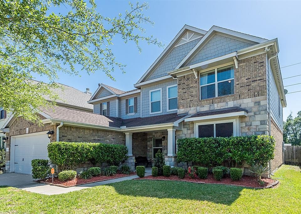 1st image of 7623 Shavano Ln
