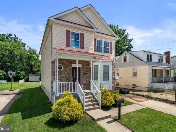 13 Homberg Ave, Baltimore, MD 21221