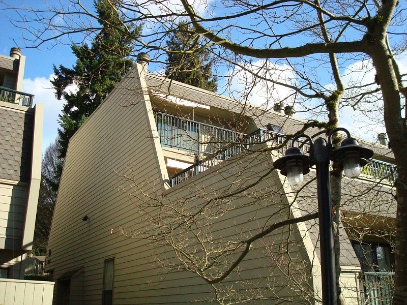 1st image of 8835 166th Ave NE APT D302