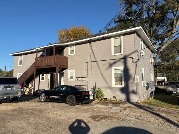 3076 Nicholson Dr #B, Baton Rouge, LA 70802