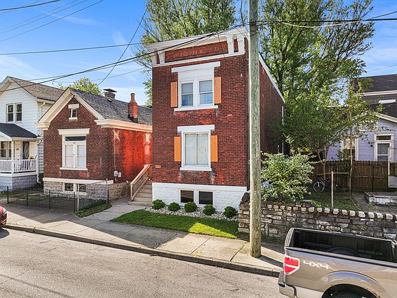 3rd image of 425 Lehmer St