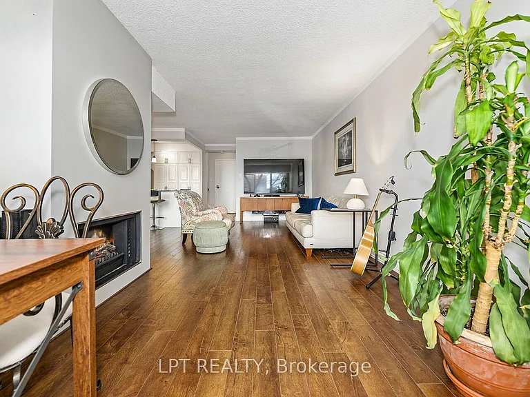 1300 Marlborough Ct #534 — Photo 22
