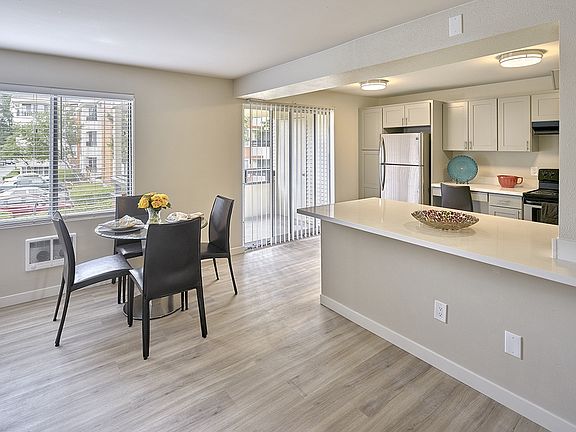 3rd image of 3030 NE 143rd St #C204