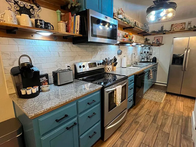 12100 Carriage Ct SE #D — Photo 13