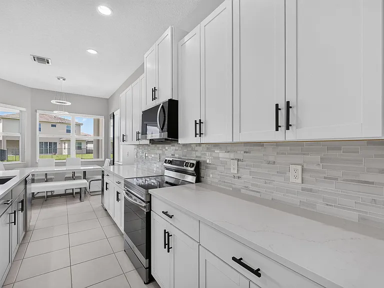 16293 Melogold Dr — Photo 24