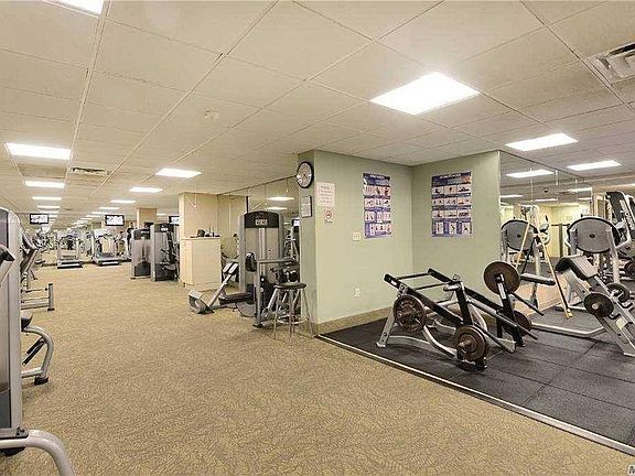 3rd image of 1 Bay Club Dr APT 21S