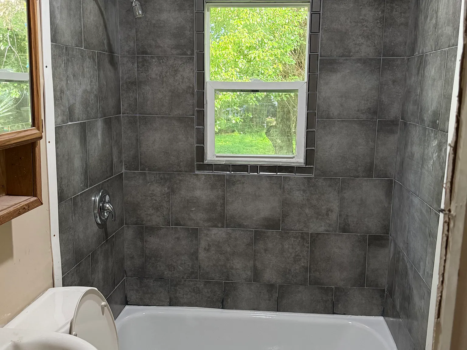 1751 Broadway — Photo 3