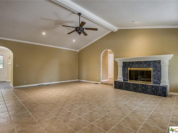 3rd image of 2339 Westview Dr