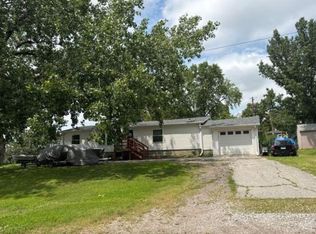 3500 Maple St, Davey, NE 68336