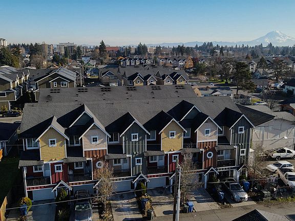 2nd image of 4341 S Warner St #4341
