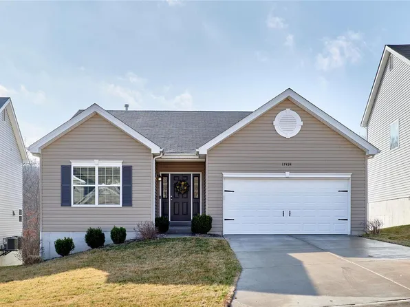 17434 Wyman Ridge Dr, Eureka, MO 63025