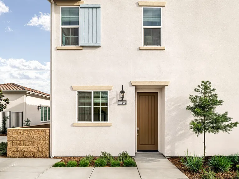 Tricon_Elk_Grove_10496_Web-15m