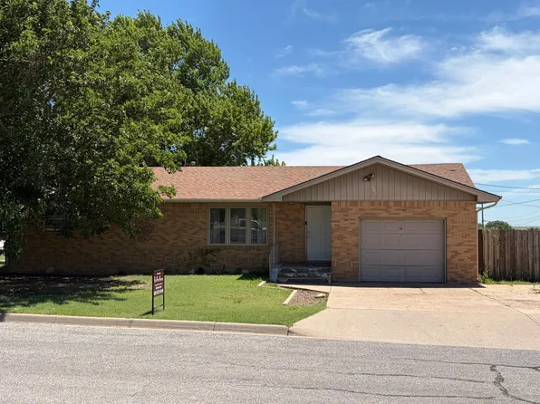 402 S Baltimore St, Meade, KS 67864