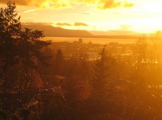 2203 Evening Star Ln, Bellingham, WA 98229