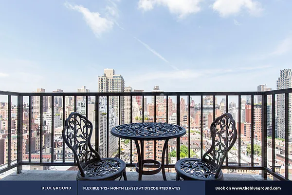 Rented by The Blueground | media 80