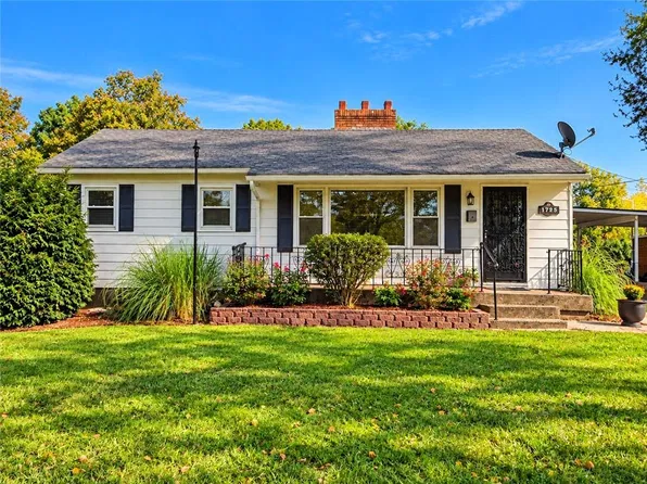1725 James Downey Rd, Independence, MO 64057