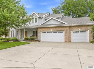 14016 Browne Cir, Omaha, NE 68164