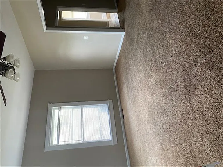 205 Broad St — Photo 1