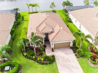 9104 Graphite Cir, Naples, FL 34120