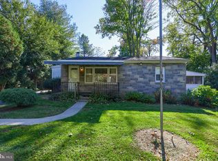 1416 Penn Grant Rd, Lancaster, PA 17602