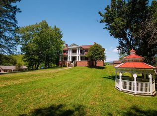 805 Memorial Dr, Castlewood, VA 24224