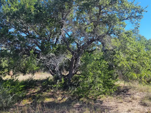 648 Bonita Dr, Blanco, TX 78606