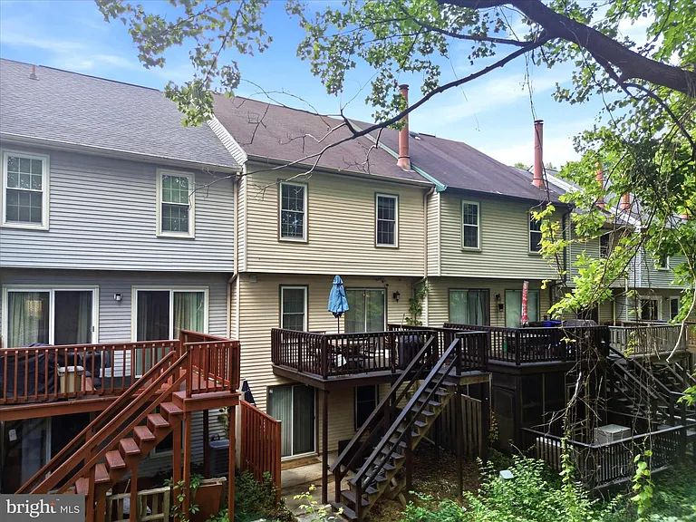 14229 Oakpointe Dr — Photo 22