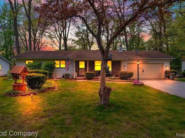 3661 Grant Ave, Fort Gratiot, MI 48059