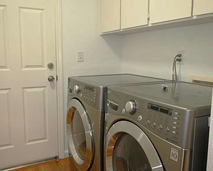 9142 Eastpointe Ct — Photo 15
