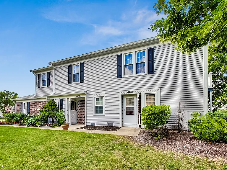 1808 Vermont Dr #1808 — Photo 3
