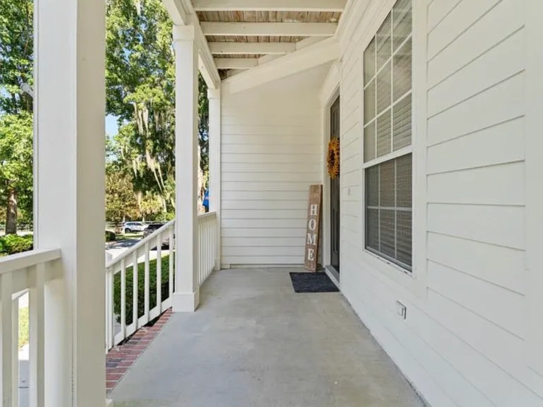 11585 NW 18th Pl — Photo 3