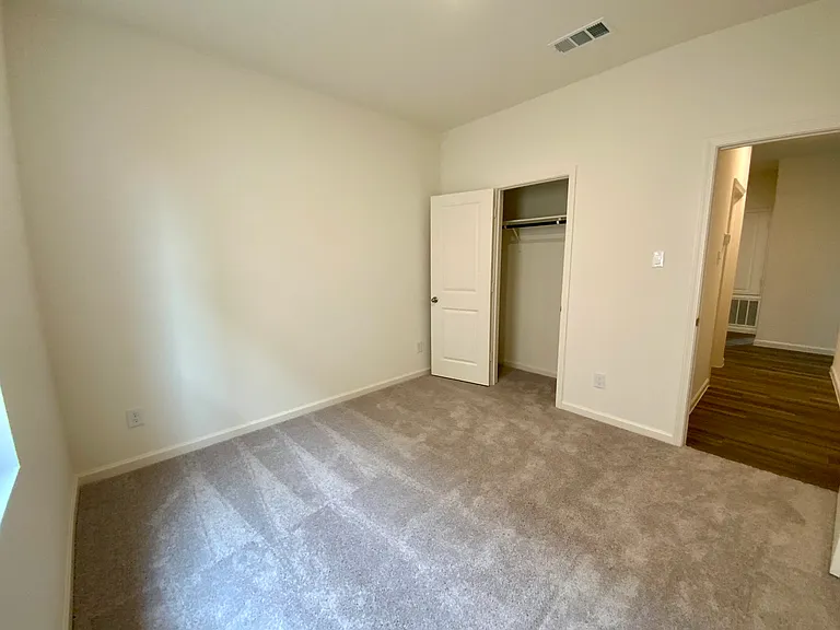 8248 Muscovy Dr — Photo 10