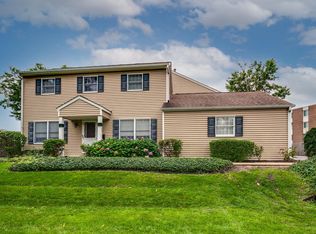134 W Wood St #1, Palatine, IL 60067