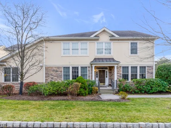 6 Phyllis Ct, Warren Twp., NJ 07059