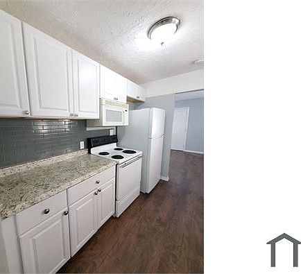 5th image of 1084 Lancaster Ave