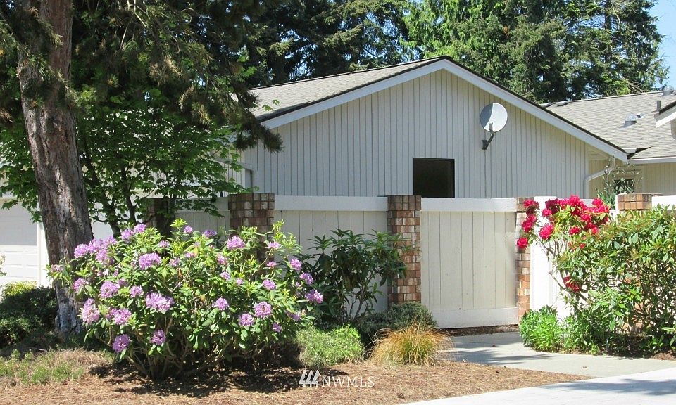 1st image of 156 B Hilltop Drive