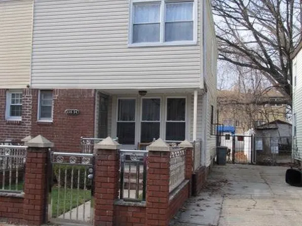 13634 222nd St, Springfield Gardens, NY 11413
