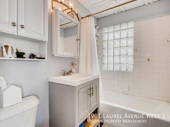 5th image of 1901 Laurel Ave W #1