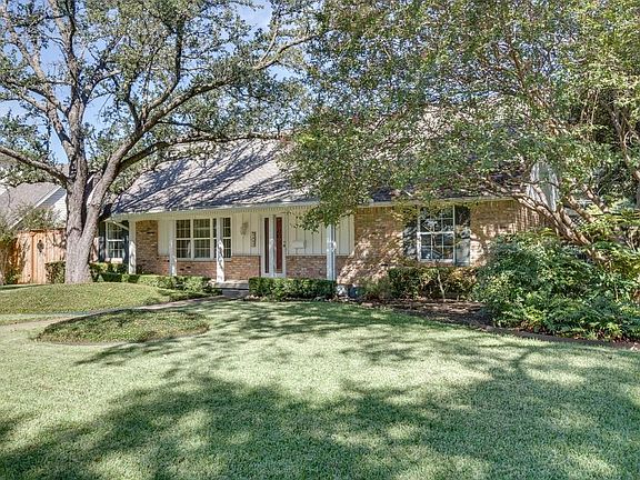 3rd image of 9443 Gatetrail Dr