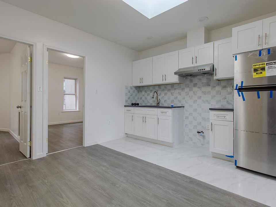1st image of 8019 17th Ave #2