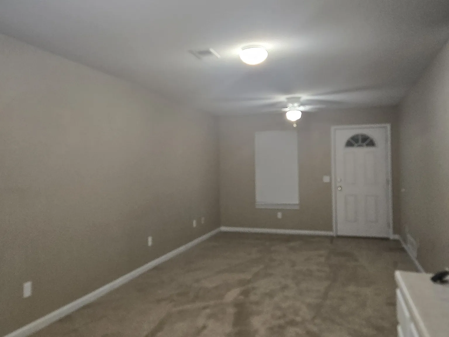 9343 W Watergate Rd — Photo 2