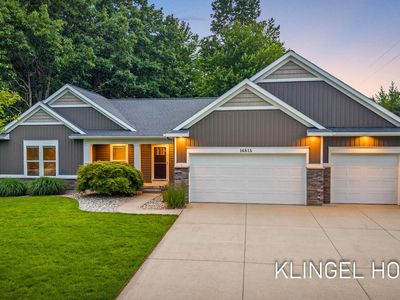 16815 Watersedge Dr, Grand Haven, MI, 49417