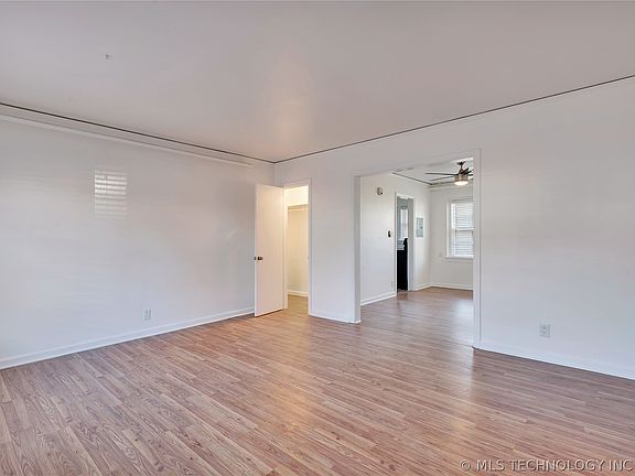 5th image of 1522 E 17th St