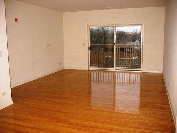 4th image of 9440 S 51st Ave #310NT