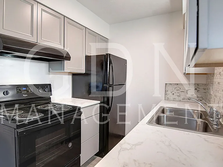 1077-1099 Frederick Dr — Photo 9