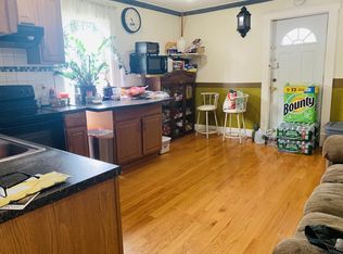 89 Centre St, Lynn, MA 01905