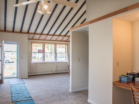 4th image of 504 Parkside Ave