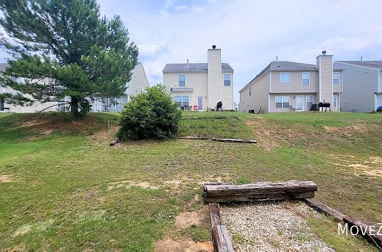 1637 Brownairs Ln — Photo 12