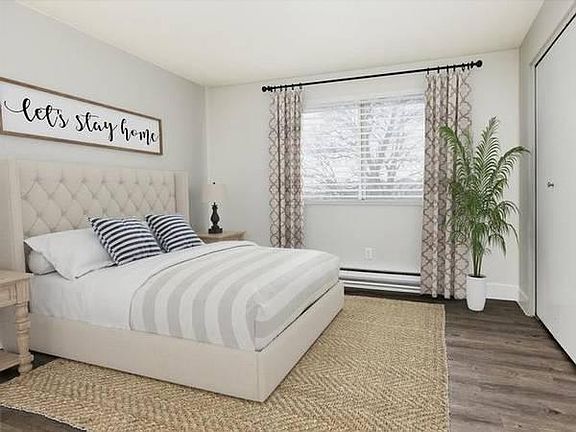 5th image of 2638 W Bedford Ln #102R