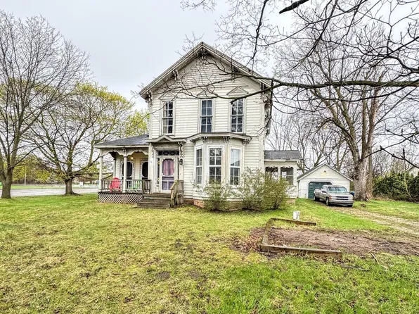 8083 S State Rd, Goodrich, MI 48438